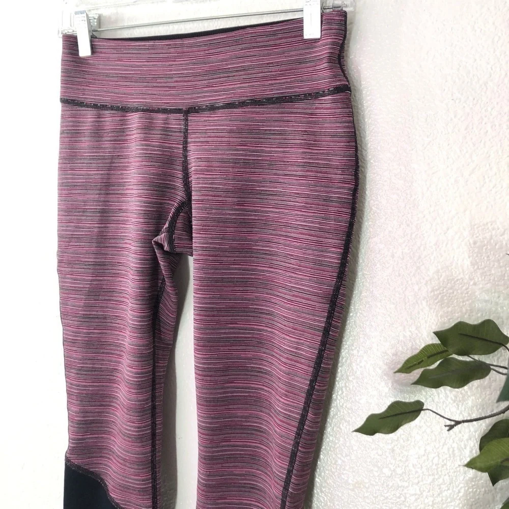Ideology Striped Breast Cancer Cropped Leggings